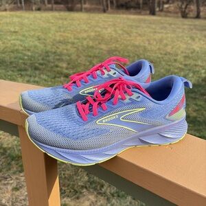 Brooks Levitate 6